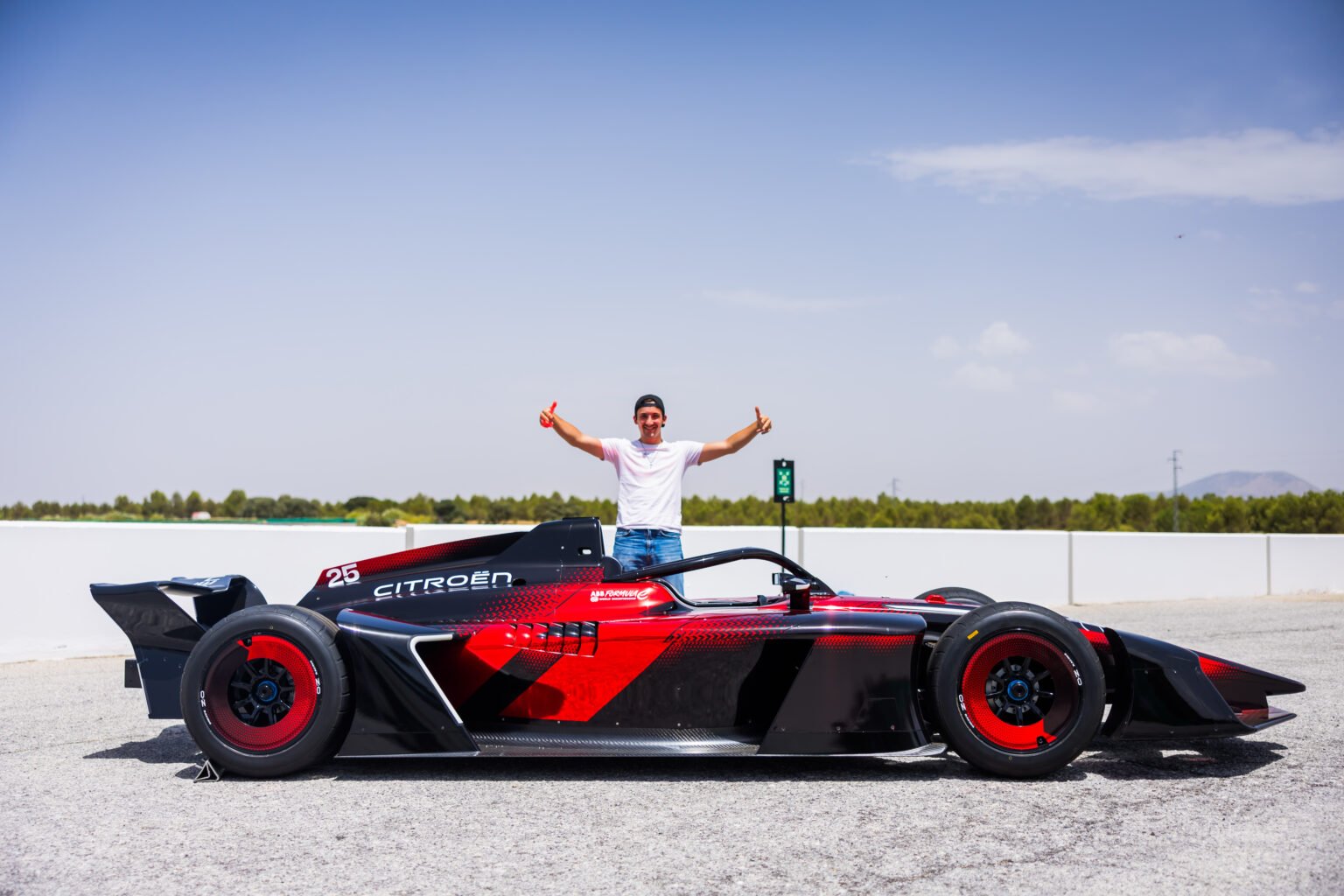 LA FORMULE E POURRAIT ELLE DEVENIR UN CHAMPIONNAT MAJEUR ?
